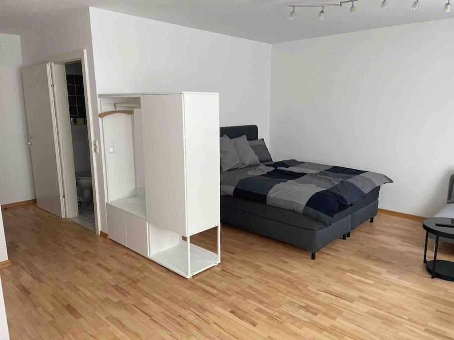 Apartment Next To Mariahilferstrasse Вена Экстерьер фото